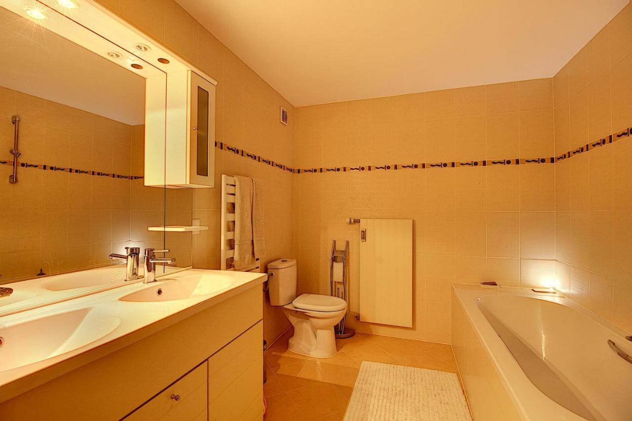 Plein Coeur De Montana Avec Parking Au Pied Du Ski-Lift! Apartment Crans-Montana Exterior photo